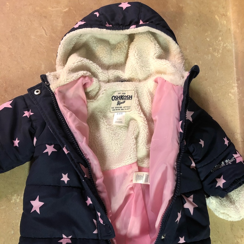OshKosh Baby Girl Snowsuit 3/6m navy/pink stars - Picture 2 of 8